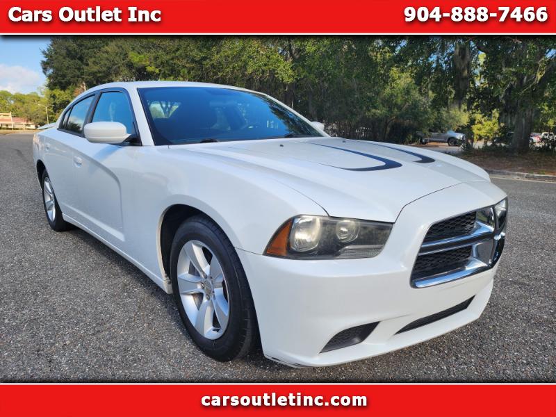 Dodge Charger SE 2012