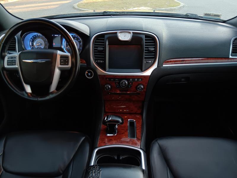 Chrysler 300 RWD 2014