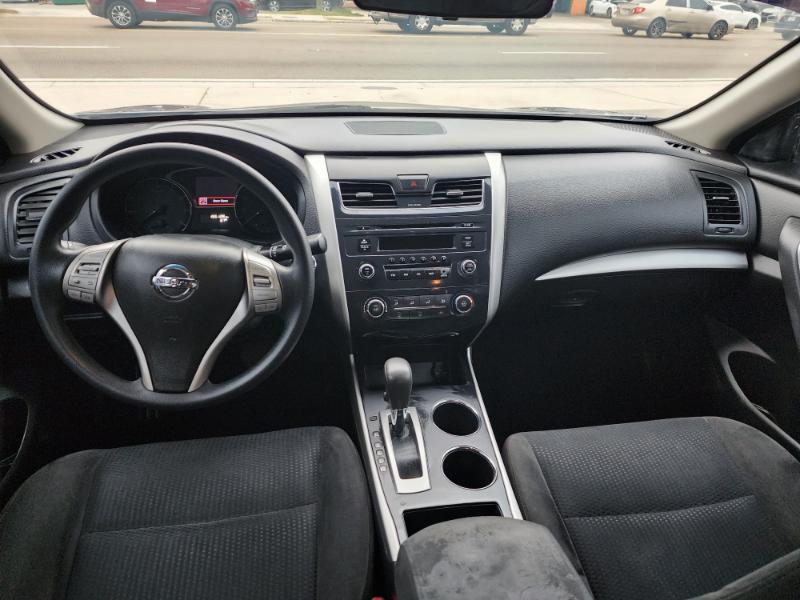 Nissan Altima 2.5 2015