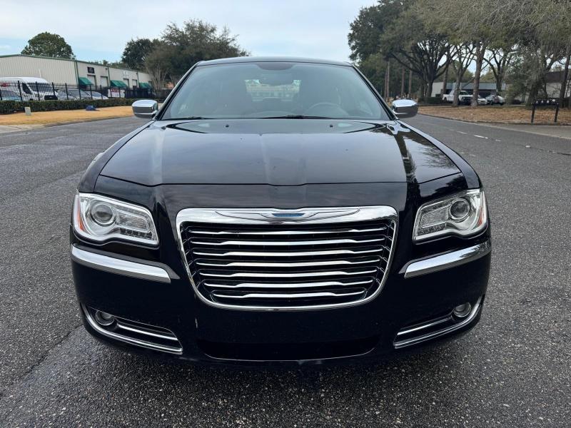 Chrysler 300 C RWD 2013