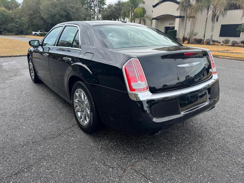 Chrysler 300 C RWD 2013