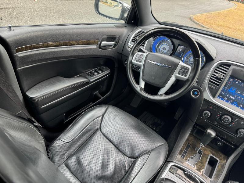 Chrysler 300 C RWD 2013