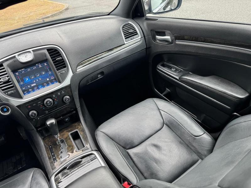 Chrysler 300 C RWD 2013