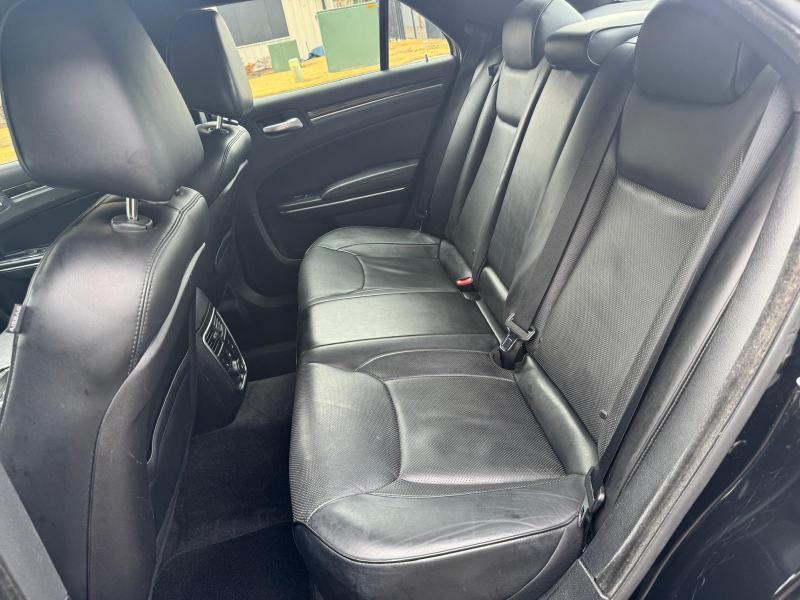 Chrysler 300 C RWD 2013