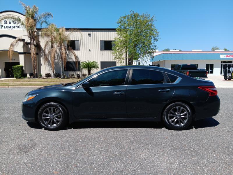 Nissan Altima 2.5 2017