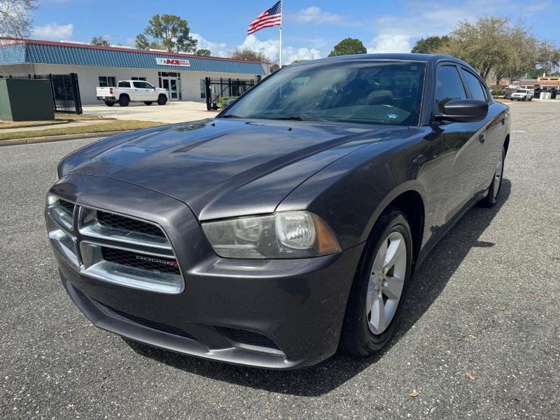 Dodge Charger SE 2014