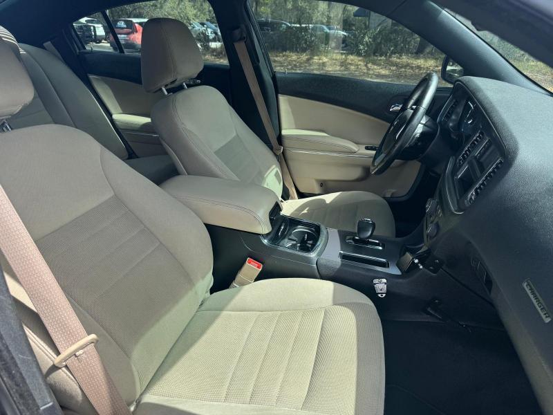 Dodge Charger SE 2014