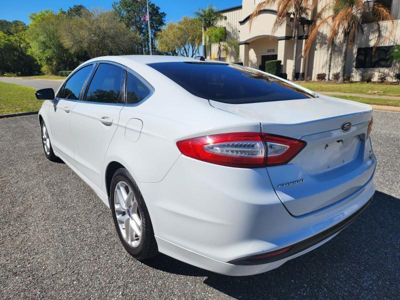 Ford Fusion SE 2016