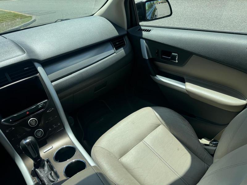 Ford Edge SEL FWD 2014