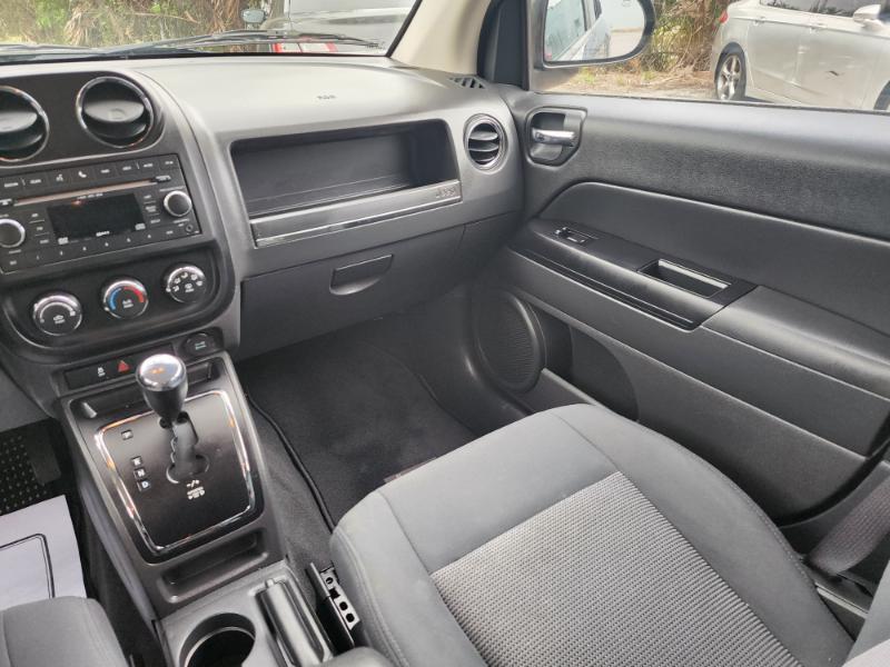 Jeep Compass Sport FWD 2011