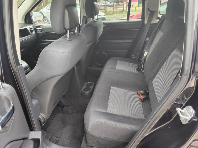 Jeep Compass Sport FWD 2011