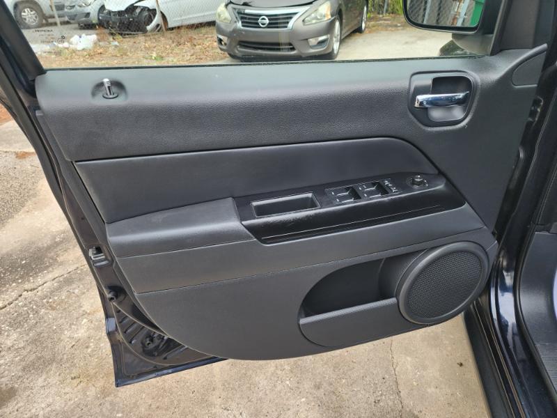 Jeep Compass Sport FWD 2011