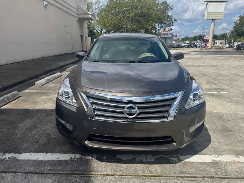 Nissan Altima 2.5 2014