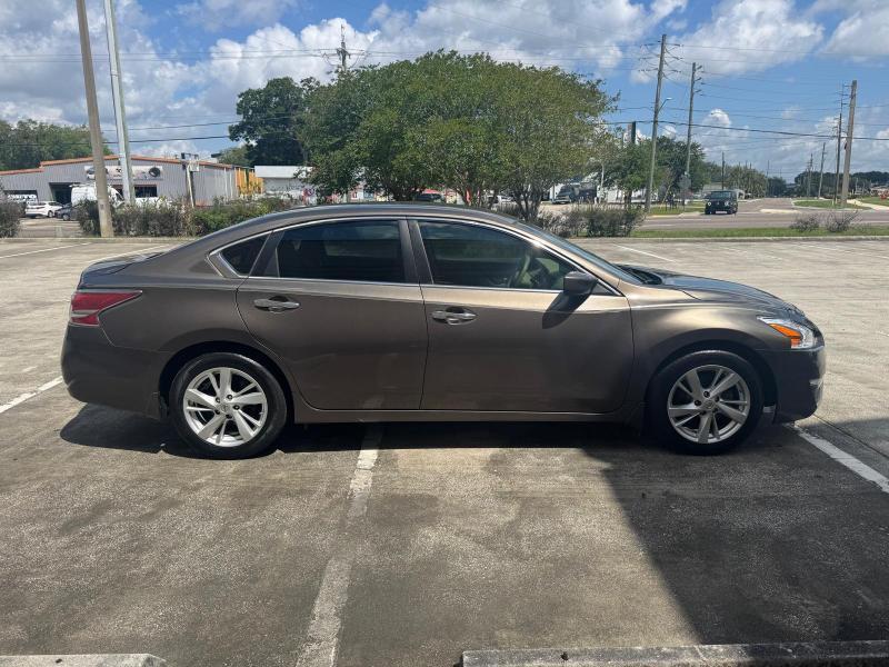 Nissan Altima 2.5 2014
