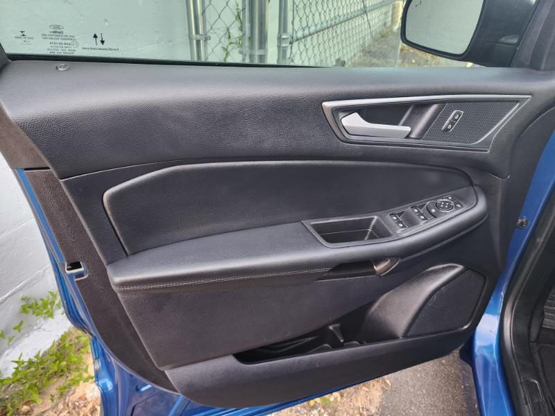 Ford Edge SE FWD 2020