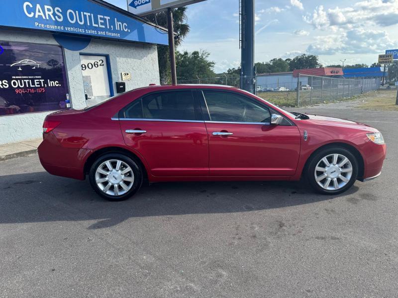 Lincoln MKZ FWD 2011