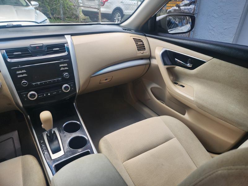 Nissan Altima 2.5 2013