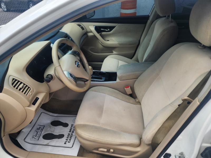 Nissan Altima 2.5 2013