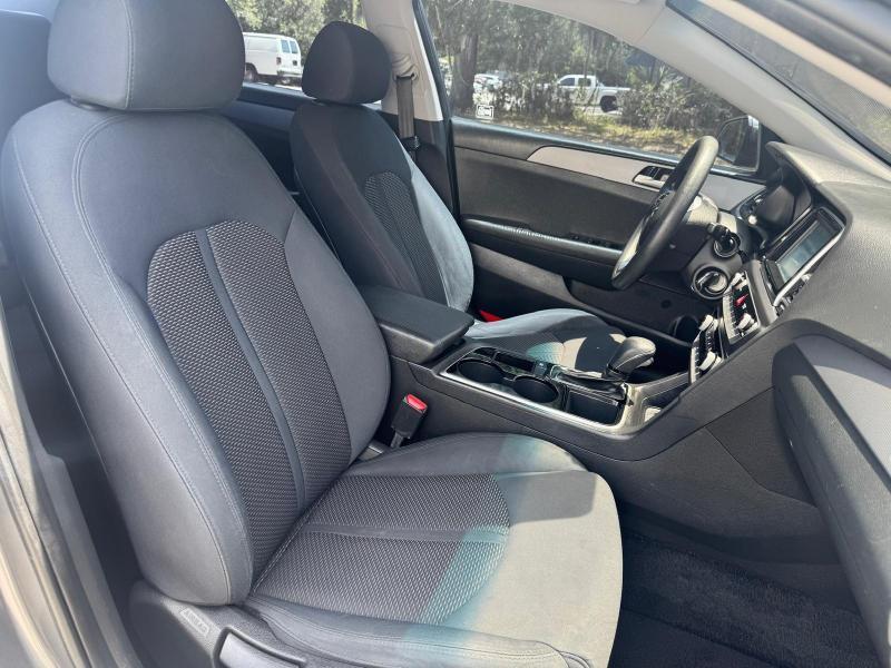 Hyundai Sonata SE 2019