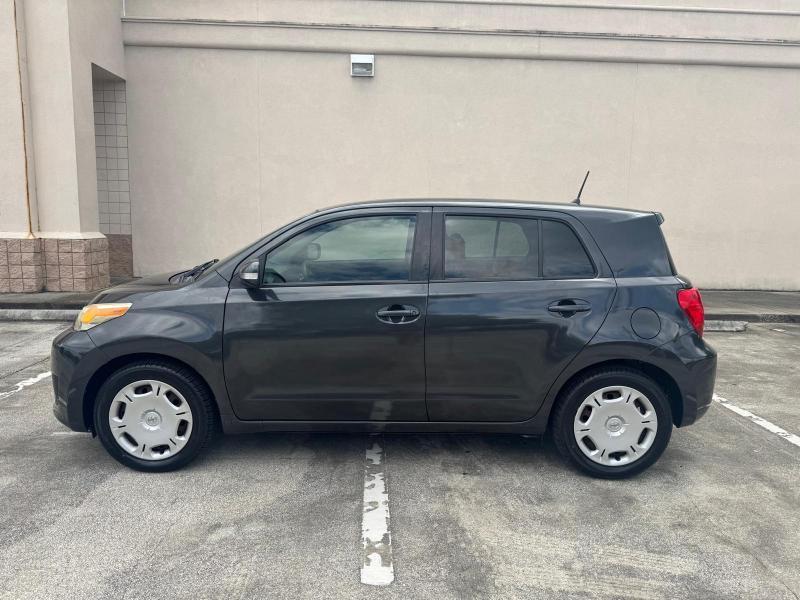 Scion xD 5-Door 2010