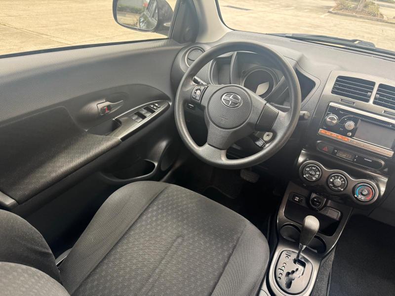 Scion xD 5-Door 2010