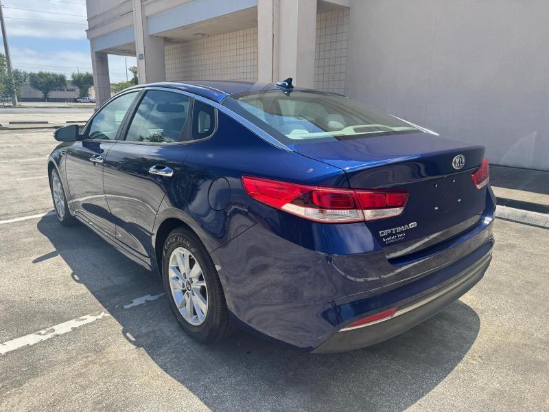 Kia Optima LX 2016