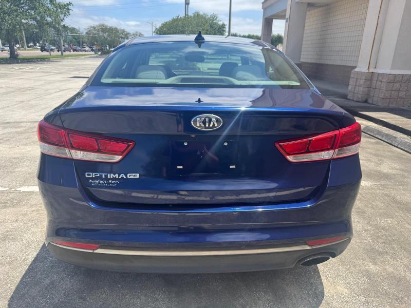 Kia Optima LX 2016