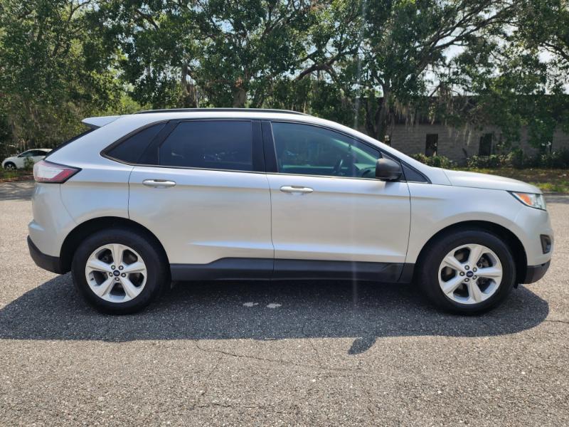 Ford Edge SE FWD 2018