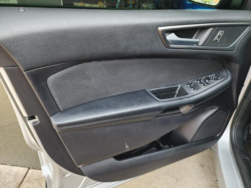 Ford Edge SE FWD 2018