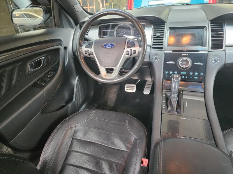Ford Taurus SHO AWD 2016