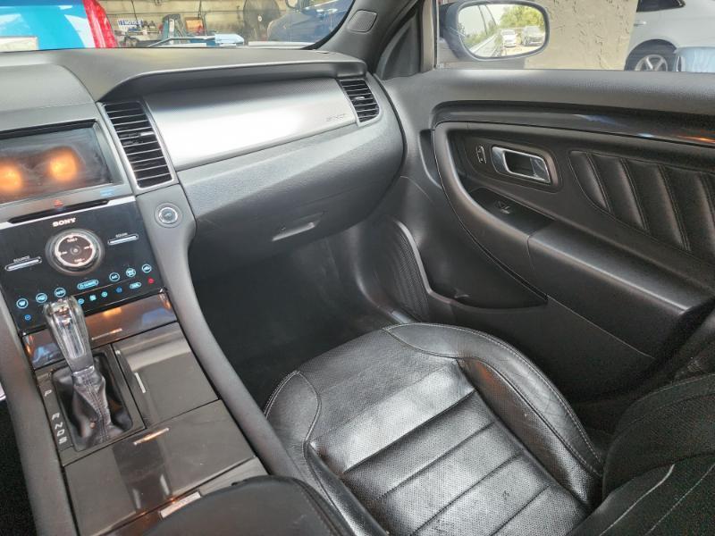 Ford Taurus SHO AWD 2016