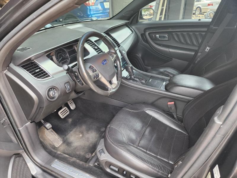 Ford Taurus SHO AWD 2016