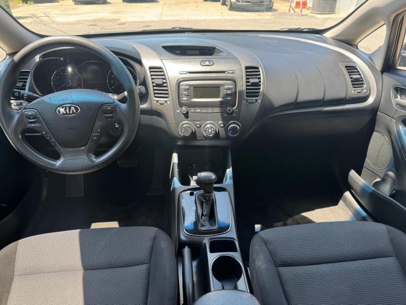 Kia Forte LX 6A 2017