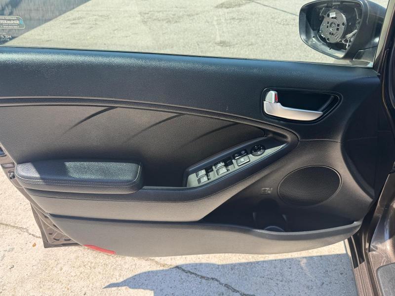 Kia Forte LX 6A 2017