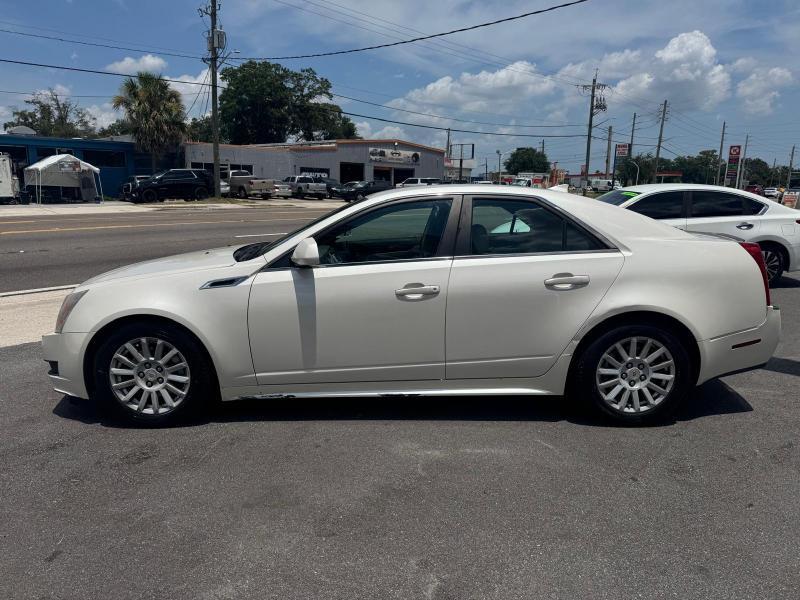 Cadillac CTS Luxury 2012