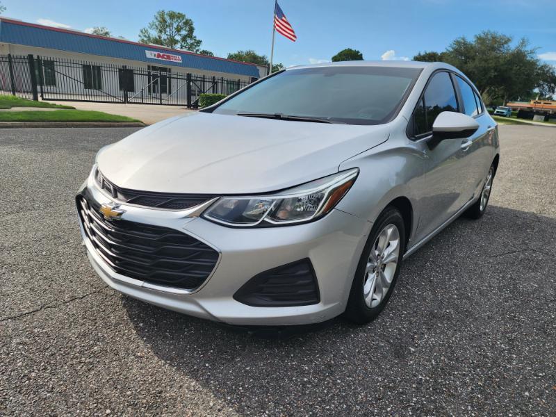 Chevrolet Cruze LS Hatchback 2019