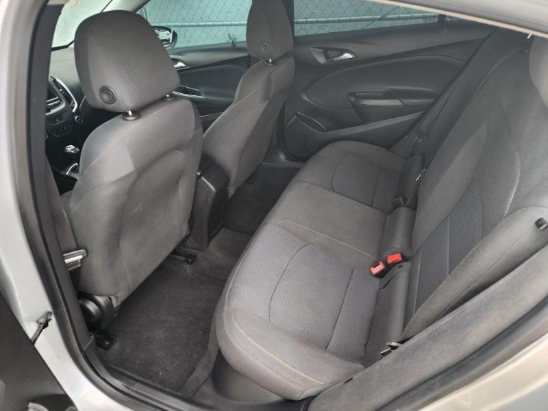 Chevrolet Cruze LS Hatchback 2019
