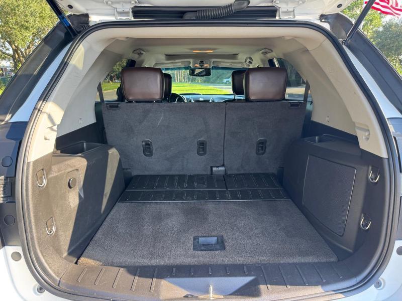 Chevrolet Equinox LTZ 2WD 2011