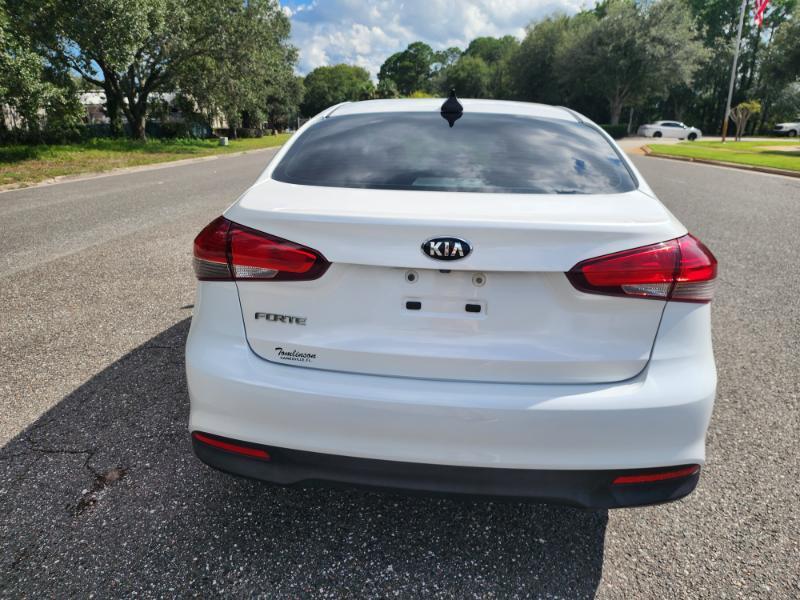 Kia Forte LX 6A 2017