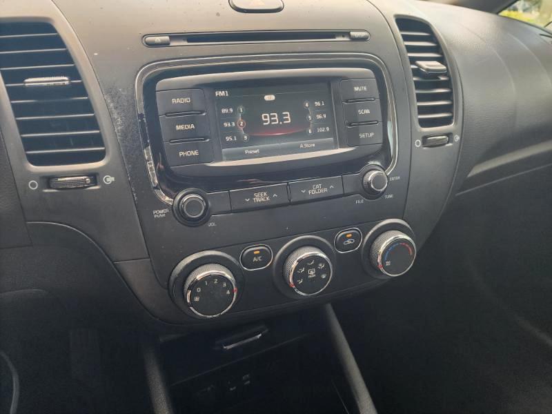 Kia Forte LX 6A 2017