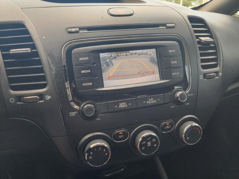 Kia Forte LX 6A 2017