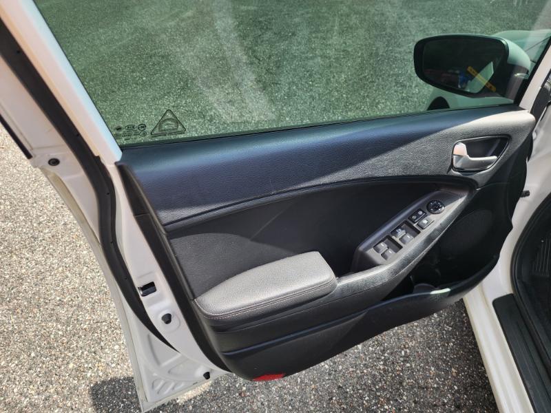 Kia Forte LX 6A 2017