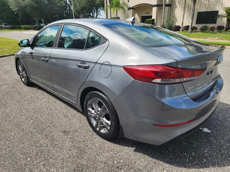Hyundai Elantra Value Edition 6A 2017