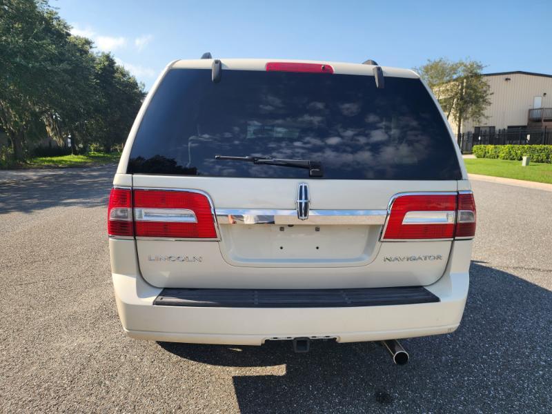 Lincoln Navigator 4WD 2008