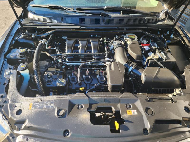 Ford Taurus SEL FWD 2014