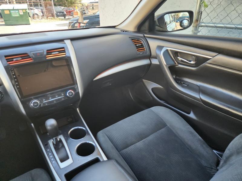 Nissan Altima 2.5 2015