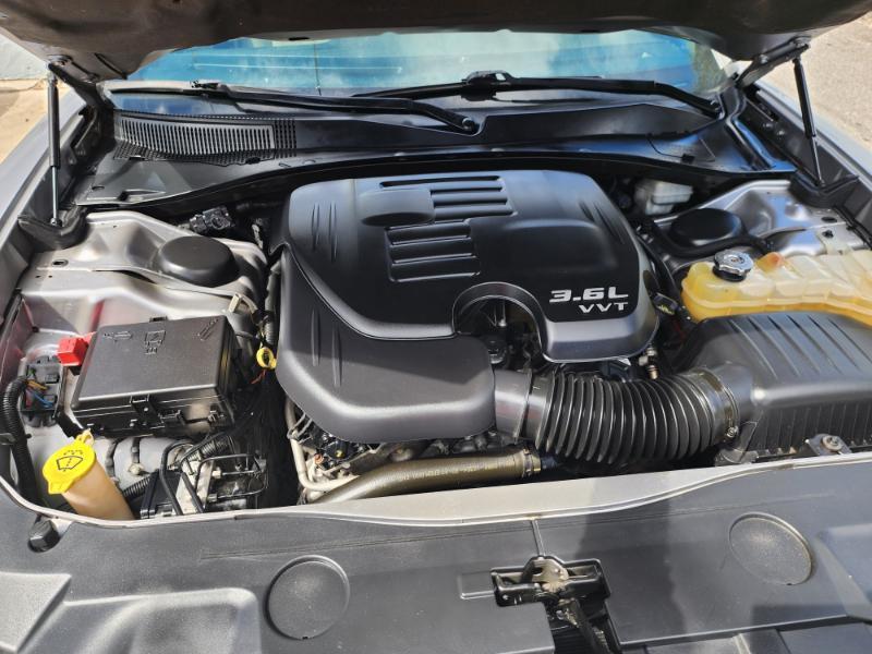 Dodge Charger SE 2013