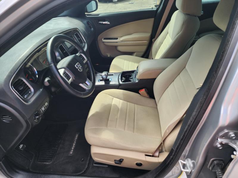 Dodge Charger SE 2013