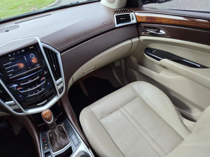 Cadillac SRX Luxury Collection FWD 2014