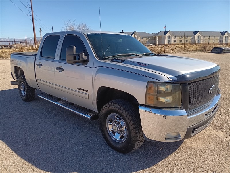 2010 Chevrolet Silverado 2500HD LT1 Crew Cab 4WD